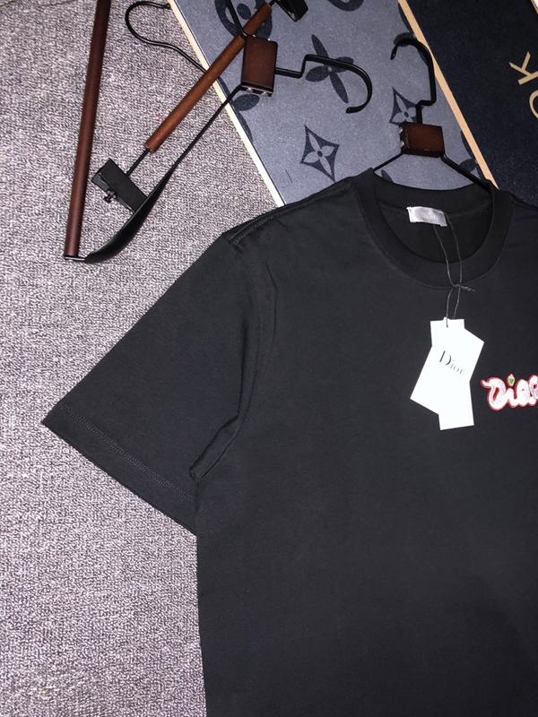 ブランドTシャツ細部ディテール